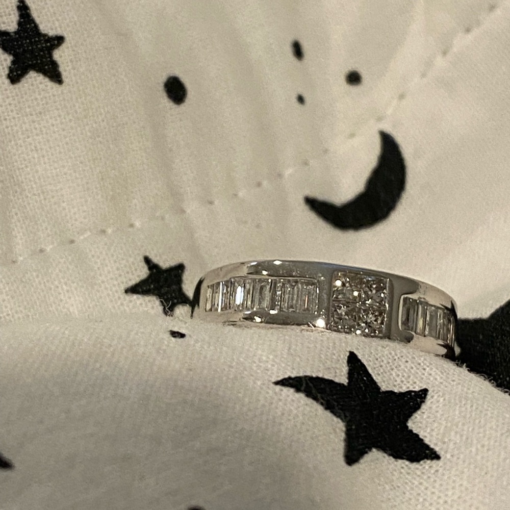 💎 14K Diamond Ring 💎 - Picture 4 of 12
